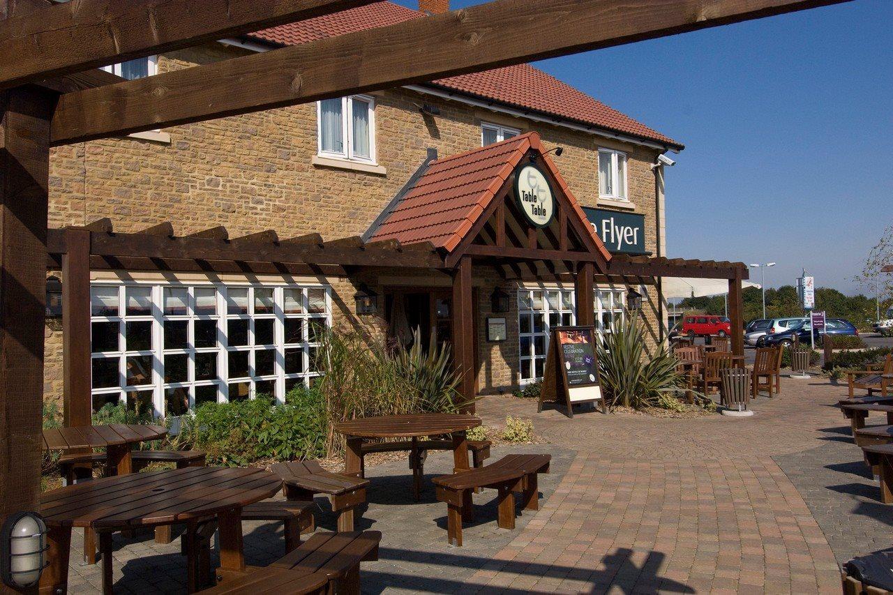 Premier Inn Frome Buitenkant foto
