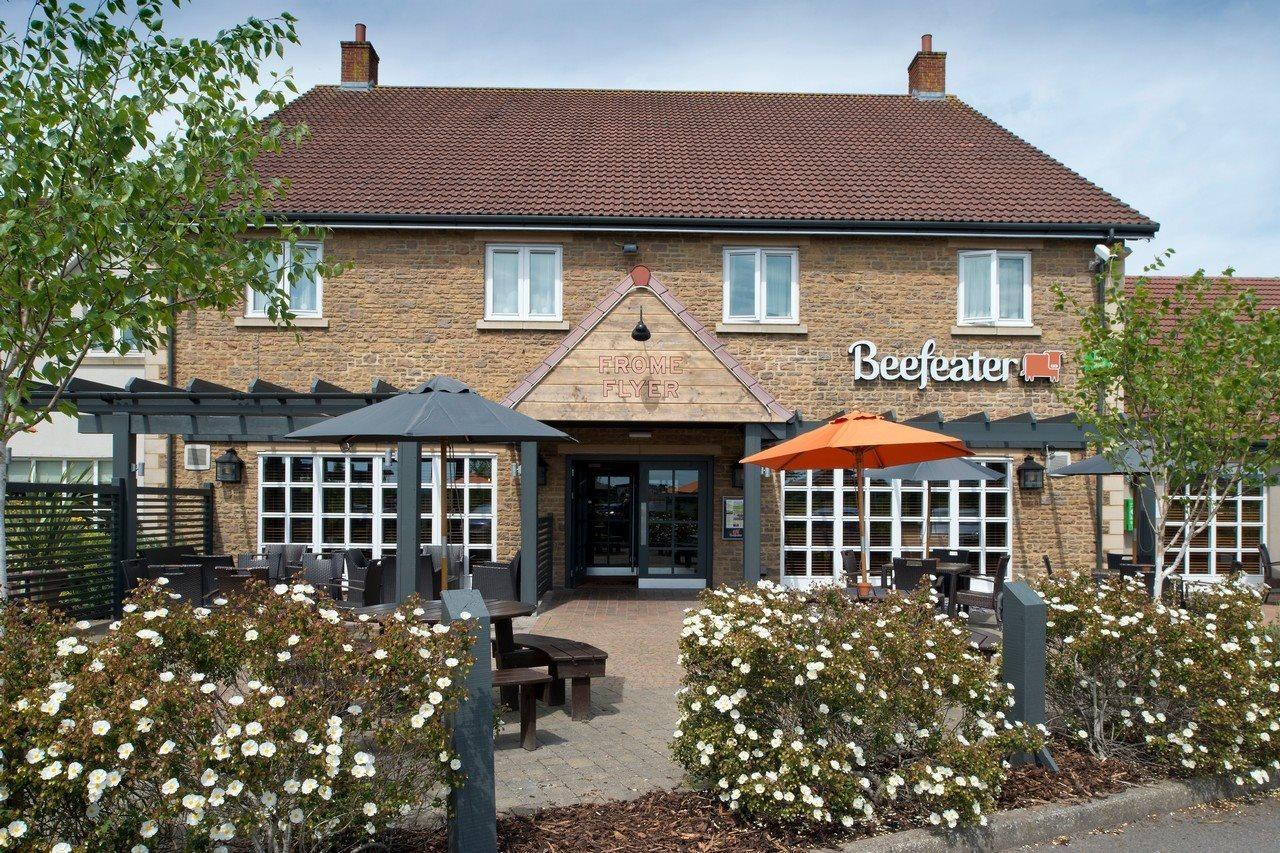 Premier Inn Frome Buitenkant foto