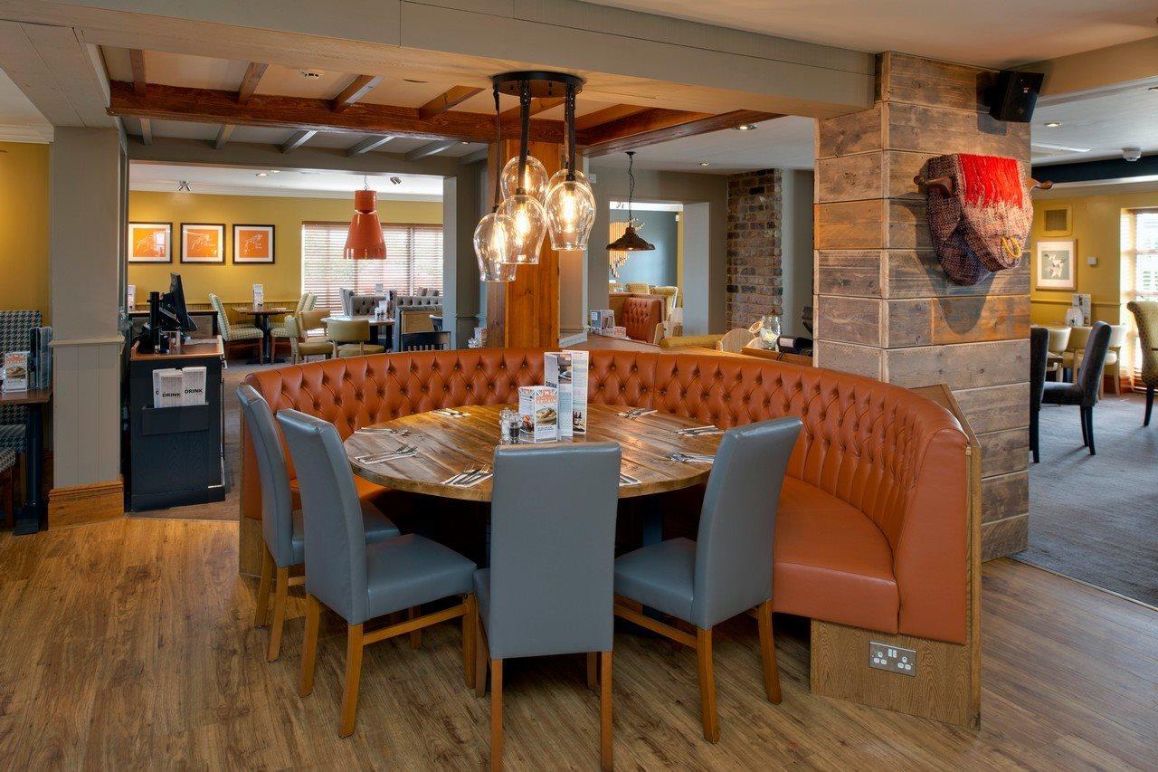 Premier Inn Frome Buitenkant foto
